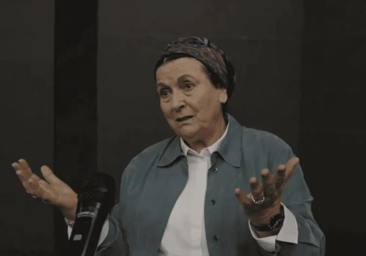 دانييلا فايس